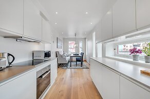 Wright Apartments