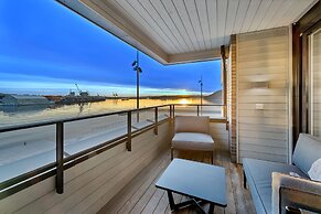 Wright Apartments