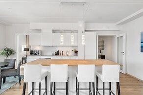 Wright Apartments