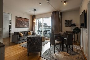 Wright Apartments