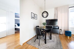 Wright Apartments