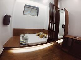 Carlton Hotel