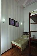 Carlton Hotel