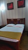 Carlton Hotel