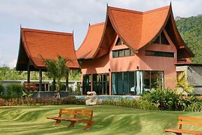 Tha Lane Bay Villa