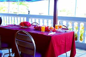 Garden Lodge
