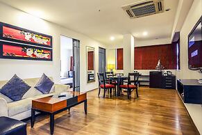 Ebony Boutique Hotel