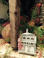The White House Kalkan
