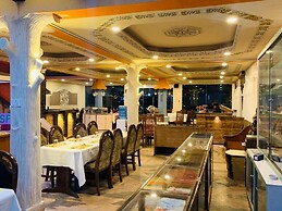 Hotel Vajra Inn