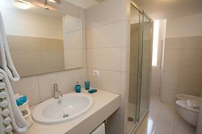 Ad 2015 Guesthouse