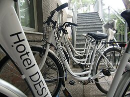 Hotel Desire'