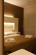 Hotel Desire'