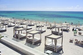 Maya Suites By LHMG