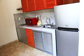 Maya Suites By LHMG