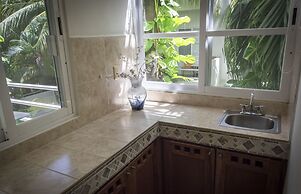 Maya Suites By LHMG