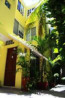 Maya Suites By LHMG