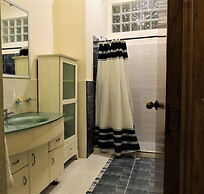 Maya Suites By LHMG