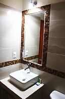 Maya Suites By LHMG