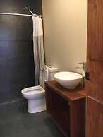 Hotel 381