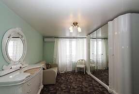 ApartLux Rimskaya