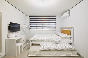 Ur Seoul Home
