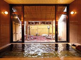 Shoji Mount Hotel