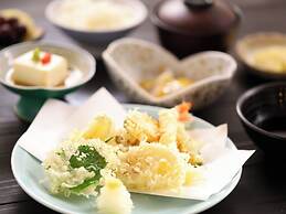 Shoji Mount Hotel