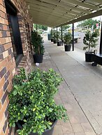 Central Motel