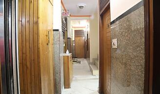 Hotel Delhi Regency