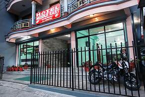 Hotel Middle East