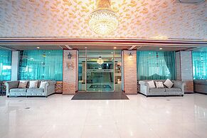 Blue Sky Residence Airport