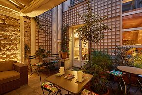 Hotel De Sevres