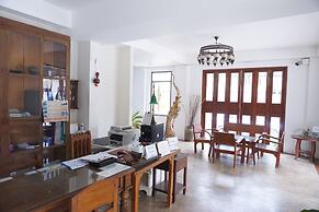 Sri Chiangkhan Hotel