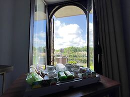 Ninfa Hotel