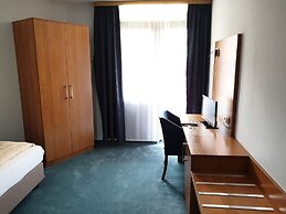 Kirchberg Hotel