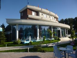Hotel Red Apple