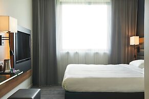 Moxy Milan Linate Airport