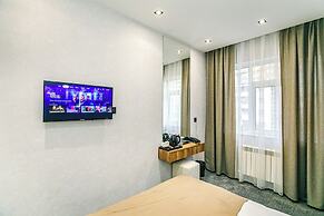 GREEN PARK HOTEL