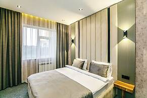 GREEN PARK HOTEL