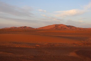 Sahara Sabaku Tour Camp