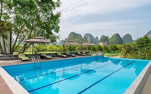 Moon Villa Resort