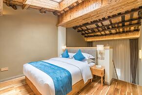 Moon Villa Resort