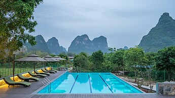 Moon Villa Resort