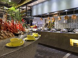 Pullman Yantai Center