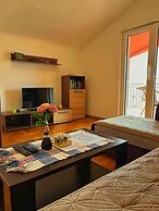 Apartments Lazarevic