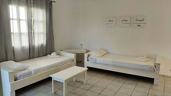 Aelia Apartments