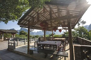 Riverside Retreat Hotel