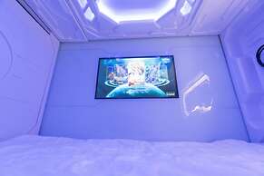 Seaview Capsule Hotel
