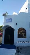 D' Gecko Hotel