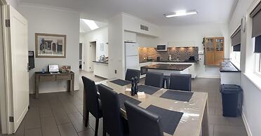 Austral Place 88 via Merri River